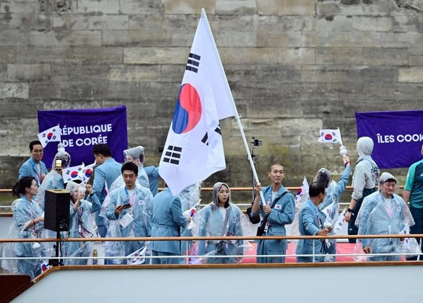 "파리올림픽은 침몰하는 한국 상징"...日언론 한국 선수단 조롱