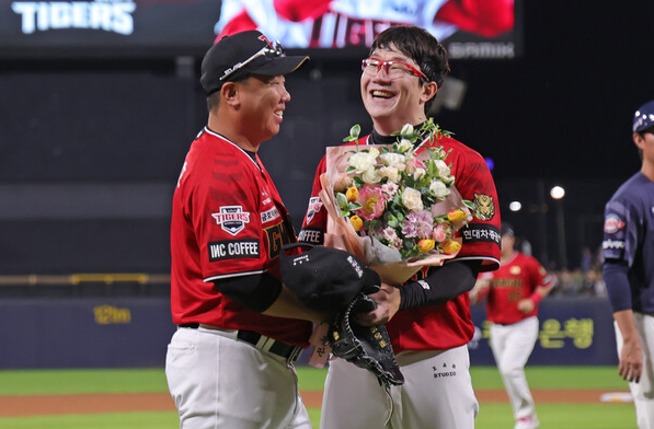 KBO, 프로야구 양현종 ‘韓 최초 10시즌 연속 170이닝 투구’