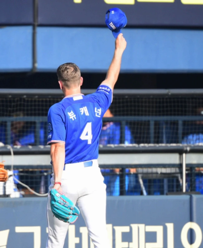 MLB, 하루 만에 버려진 뷰캐넌, 삼성 재계약 오퍼 거절한 대가 치고는 참혹..35살의 한계?