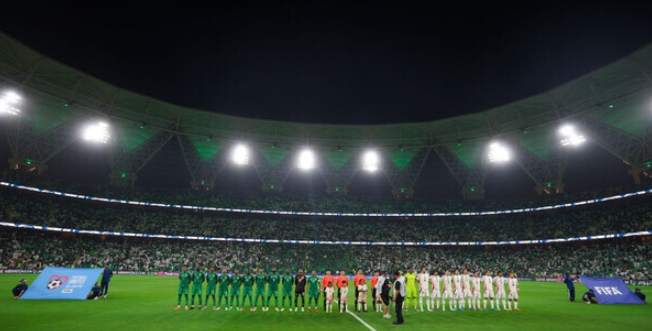 스포츠소식, 일본 미쳤다...'카마다 결승골' 사우디 원정서 2-0 승리→'무실점 7연승+28골 폭발'