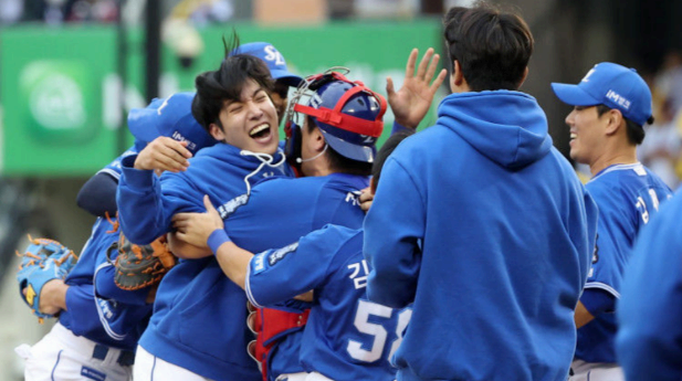 스포츠소식, 한국시리즈 ‘9년 만’ 진출 삼성, LG와 이례적인 포스트시즌 ‘연속 1-0’ 기록