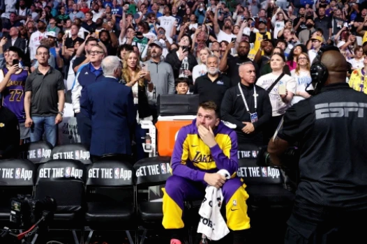 NBA, ‘돈치치 트레이드? 후회 없어!’ 해리슨 단장의 호언장담, DAL 팬들 분노에 “우승하면 생각 바뀔 것”