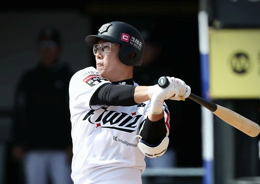 KBO, 프로야구 kt, '부상 악재터져' 강백호·김상수 이어 허경민 ·오윤석 1군 말소