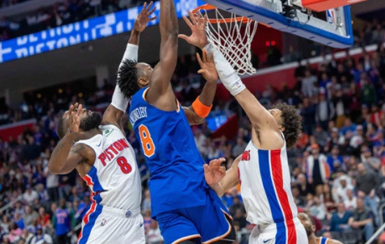 NBA, 뉴욕의 왕 부상 투혼→KAT의 백발백중 승부처 폭발!