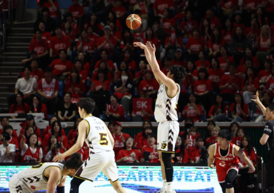 KBL, 일본서 무명이던 필리핀 특급 타마요