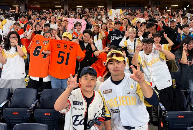 KBO, “한화가 미쳤어요” LG 제치고 단독 1위, 내일 키움 상대로 ‘26년 만에 10연승’ 도전