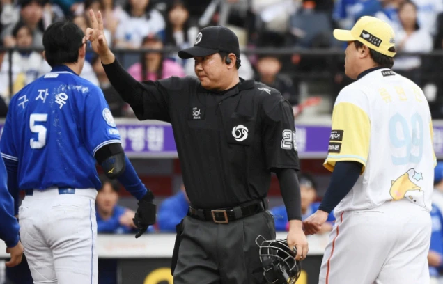 KBO, "밸런스가 좋지 않았다" 85구 5회 철수 '괴물' 자진 강판의 나비효과